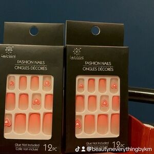 Heart Design Fashion Nails Set